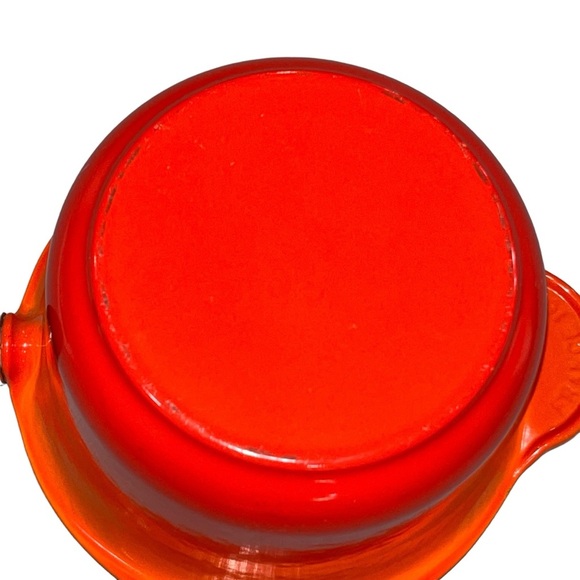Le Creuset Volcanic Orange Flame Enamel Cast Iron 1 1/4 Quart Saucepan #16 - Picture 8 of 11